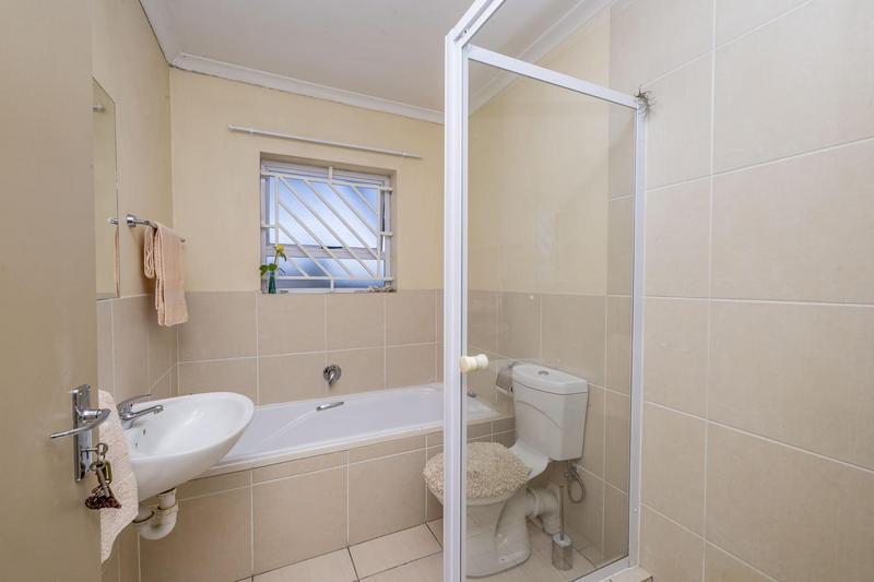 2 Bedroom Property for Sale in Bellville Western Cape